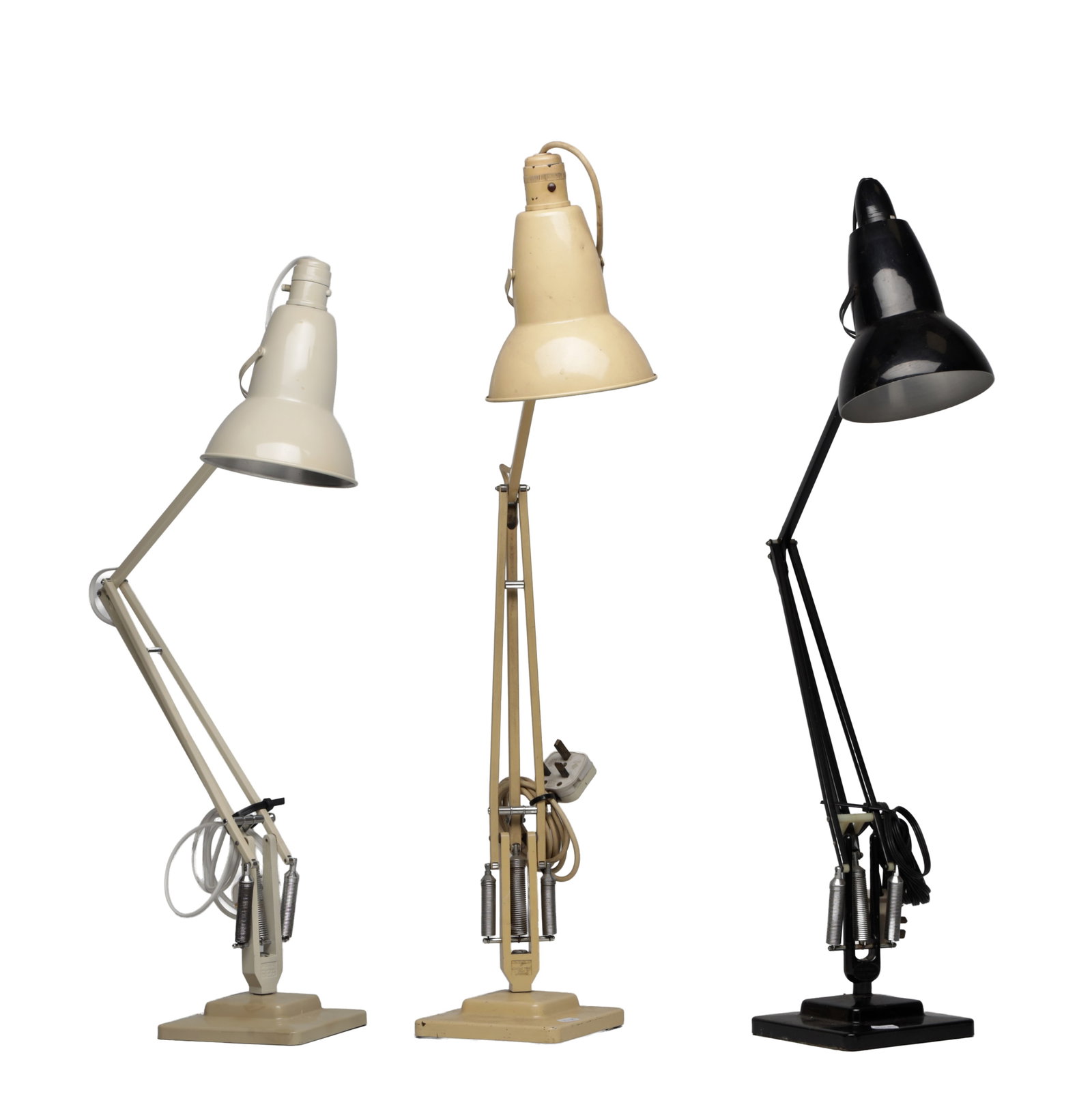 THREE MID 20TH CENTURY ENGLISH HERBERT TERRY PAINTED METAL ANGLEPOISE DESK LAMPS (1 of 5)