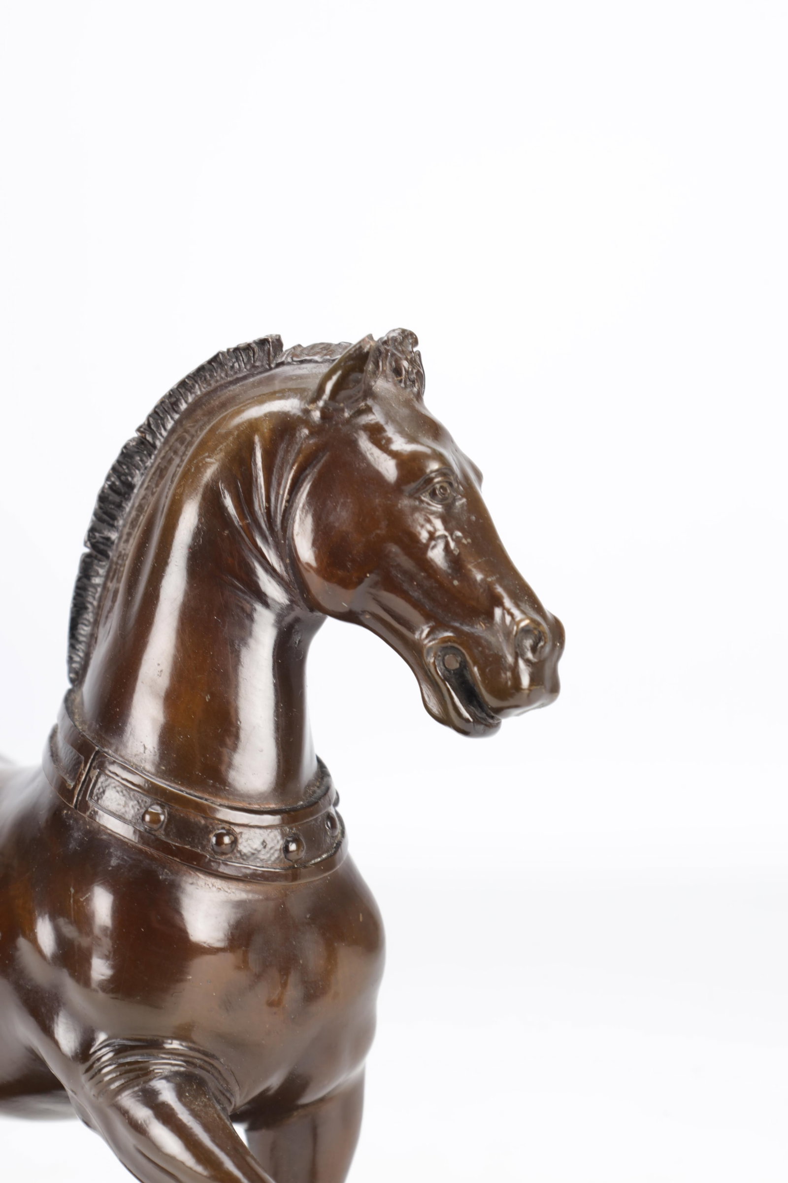 A PATINATED BRONZE HORSE ON A STEPPED RECTANGULAR BASE - 4