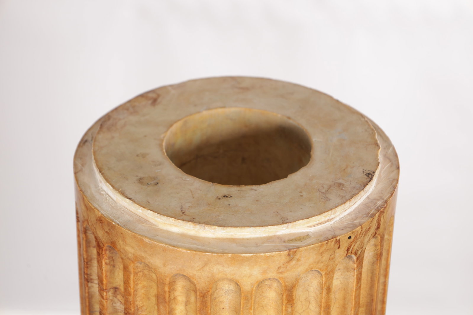 A LARGE SIENNA MARBLE COLUMN - 4