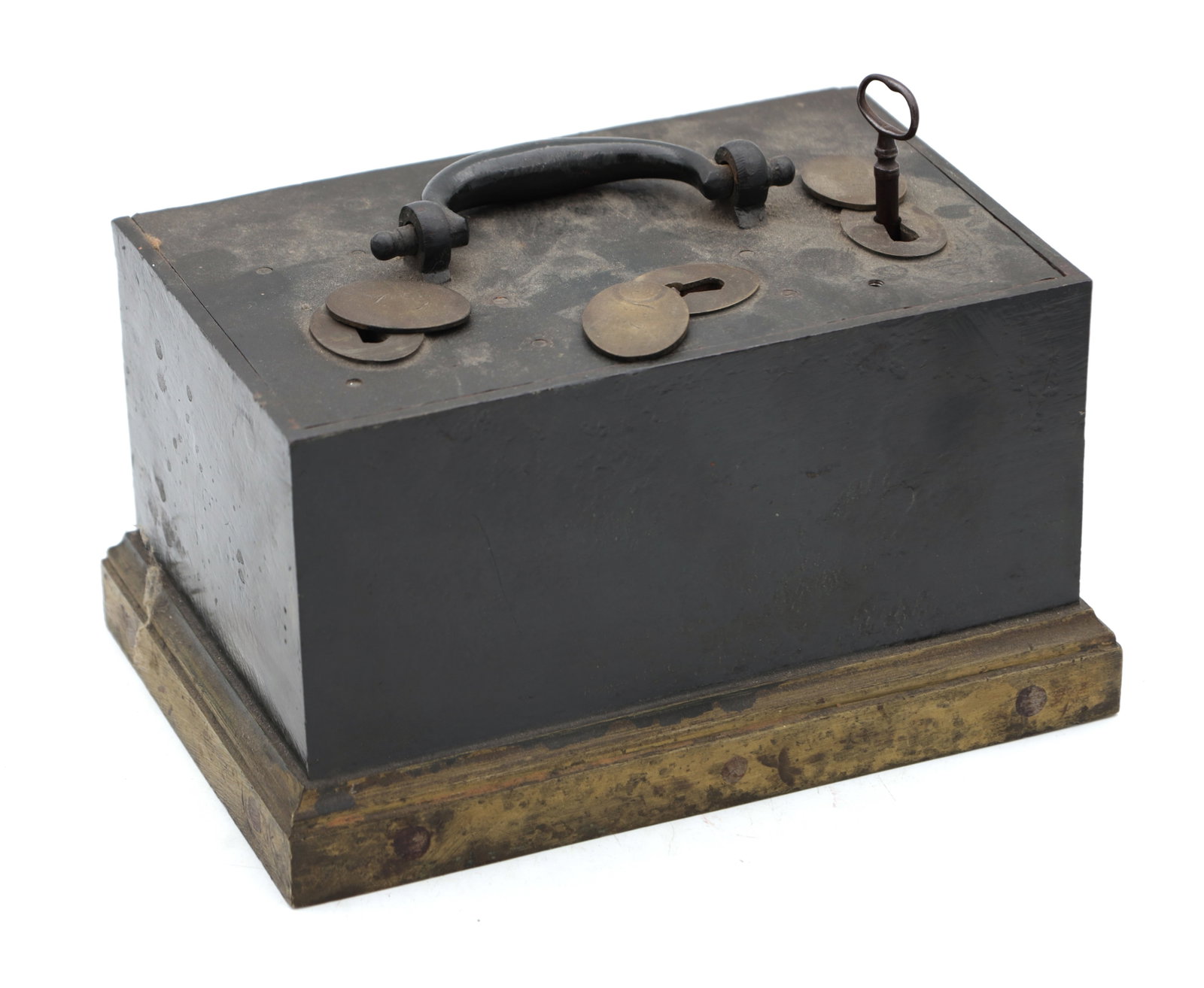 A 19TH CENTURY BRASS AND STEEL STRONG BOX (1 of 8)