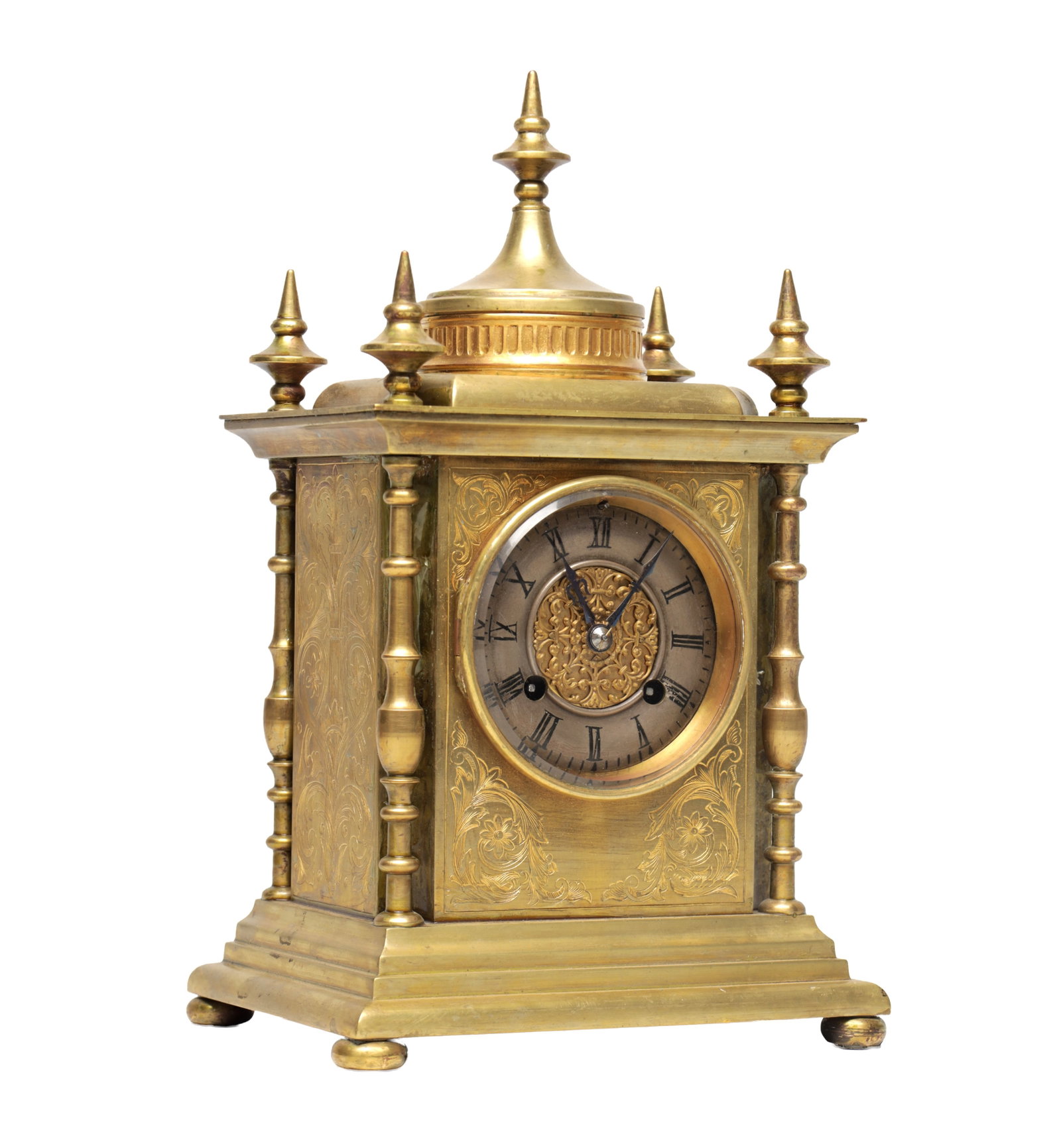 A LATE 19TH CENTURY FRENCH BRASS ENGRAVED MANTEL CLOCK (1 of 6)
