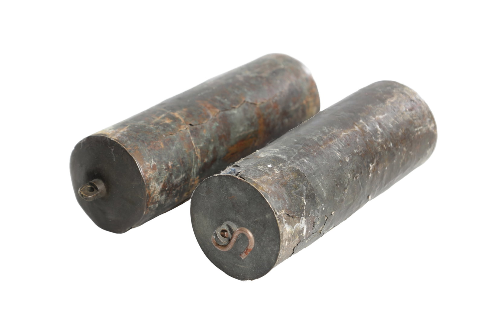 A PAIR OF 18TH CENTURY BRASS CASED LONGCASE CLOCK WEIGHTS (1 of 1)