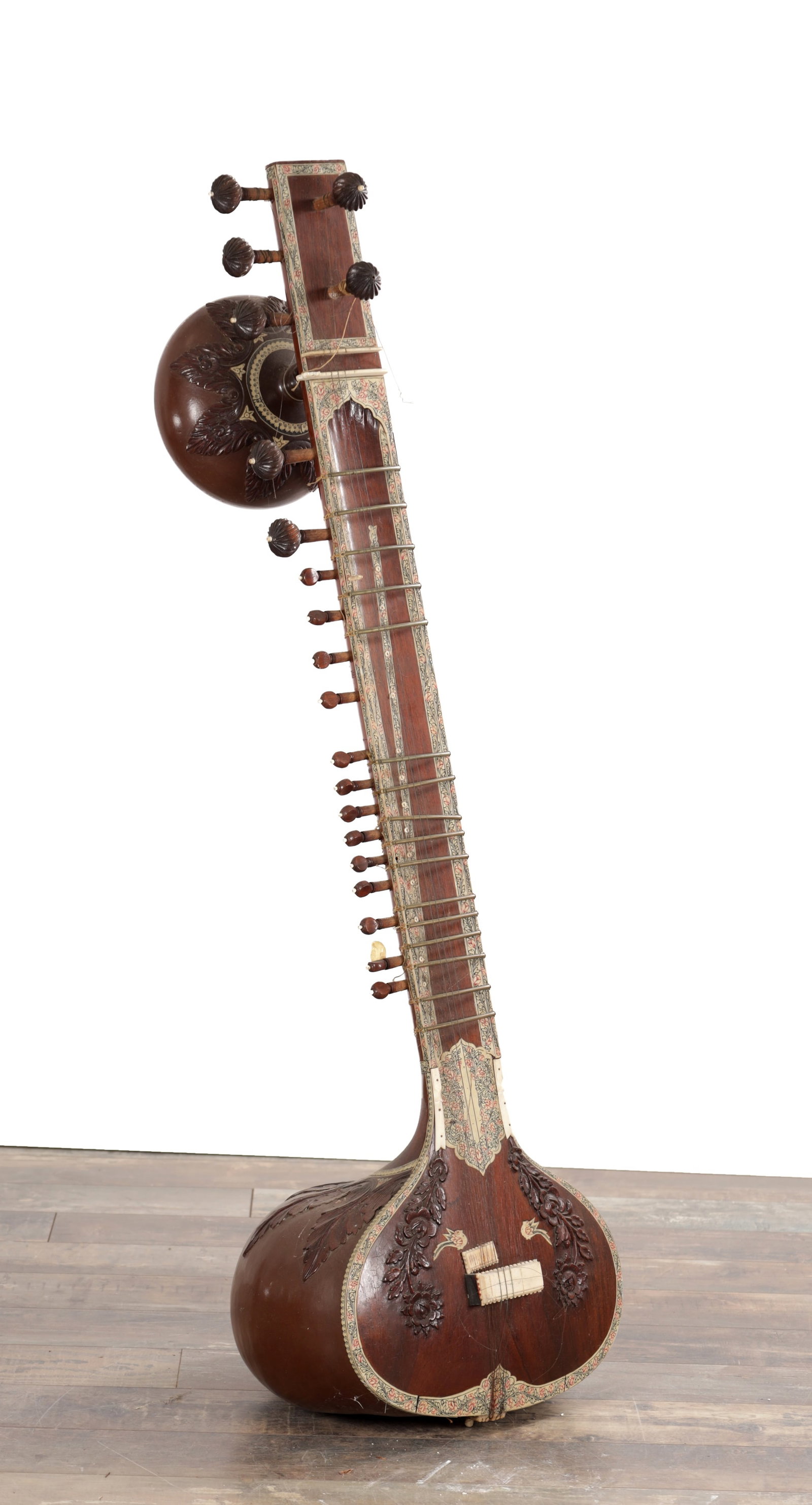AN INDIAN SITAR (1 of 7)