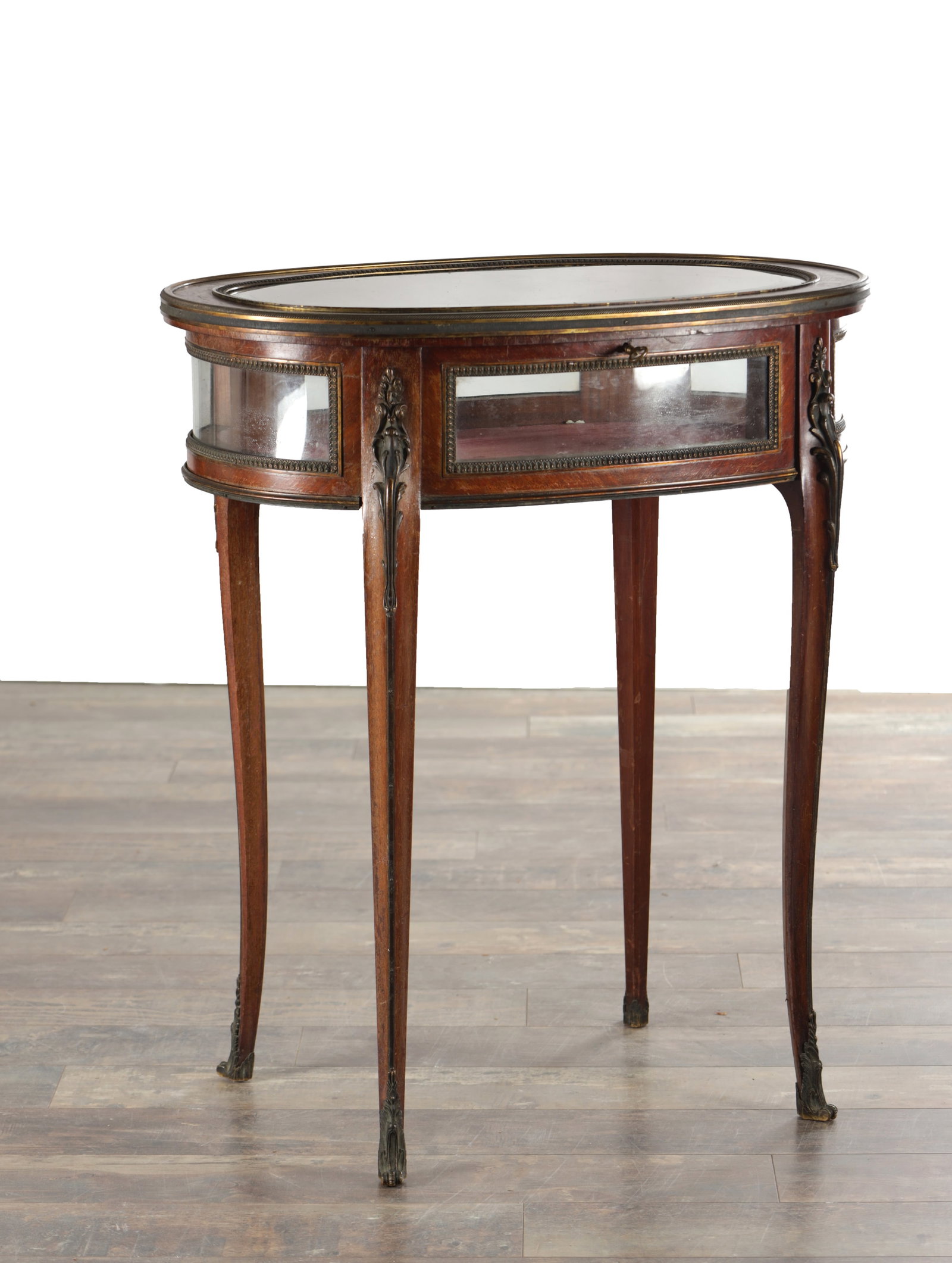 A 19TH CENTURY FRENCH MAHOGANY AND ORMOLU MOUNTED BIJOUTERIE TABLE (1 of 7)