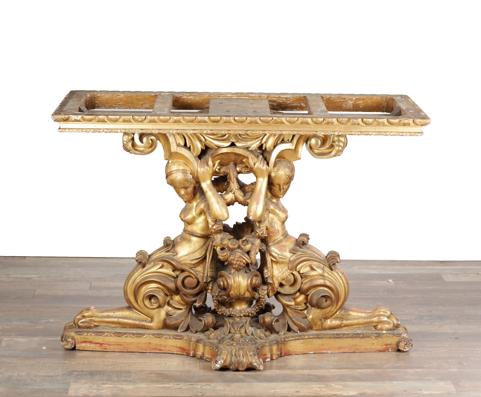 A GOOD GEORGE III CARVED GILTWOOD CONSOLE TABLE IN THE MANNER OF WILLIAM KENT (1 of 17)