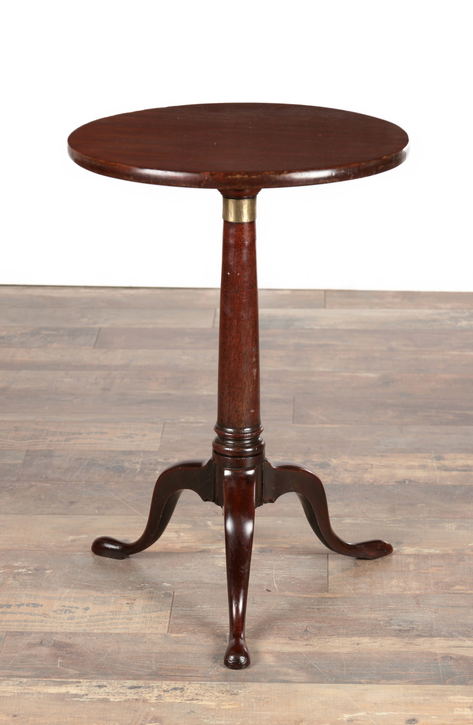 AN 18TH CENTURY MAHOGANY WINE TABLE (1 of 6)