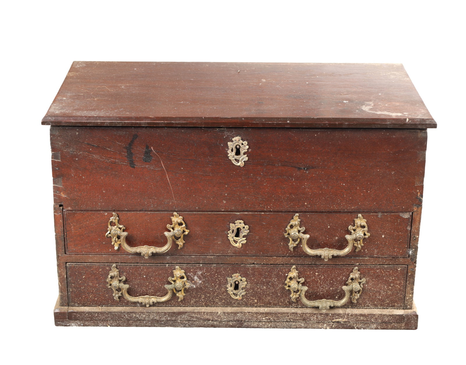 A GEORGE III MAHOGANY TABLE TOP CHEST (1 of 5)