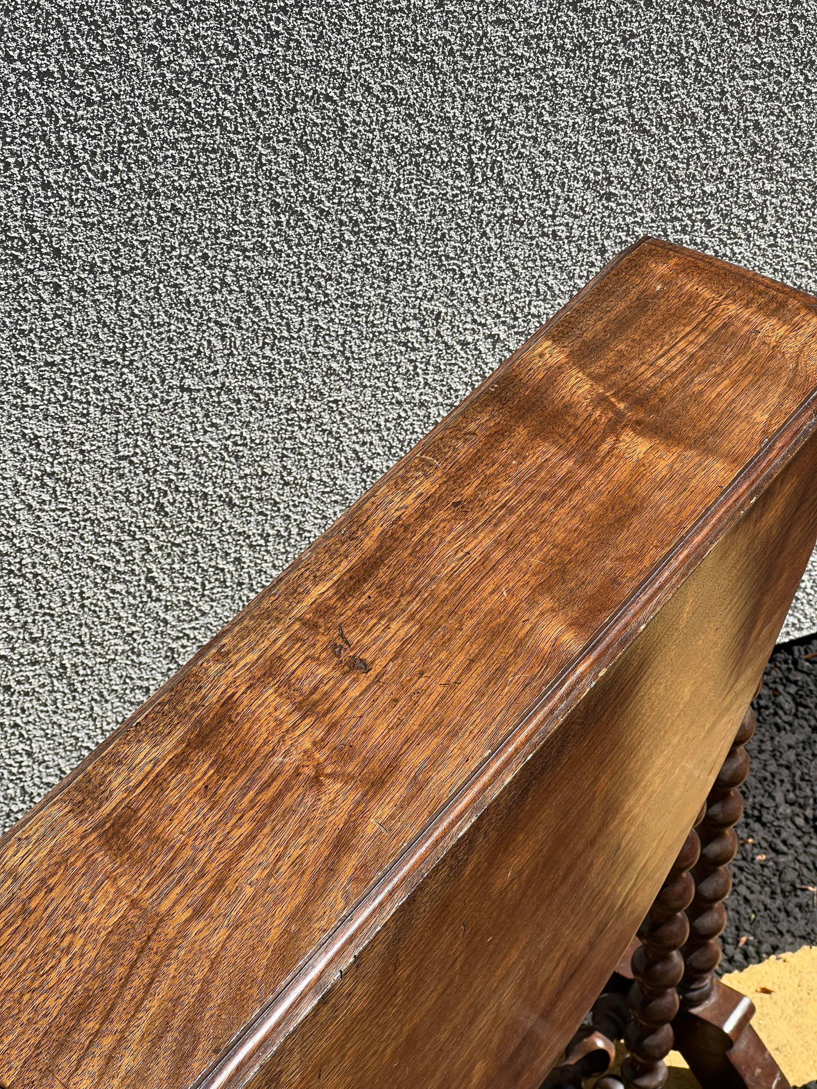 A SMALL 19TH CENTURY WALNUT SUTHERLAND TABLE - 5