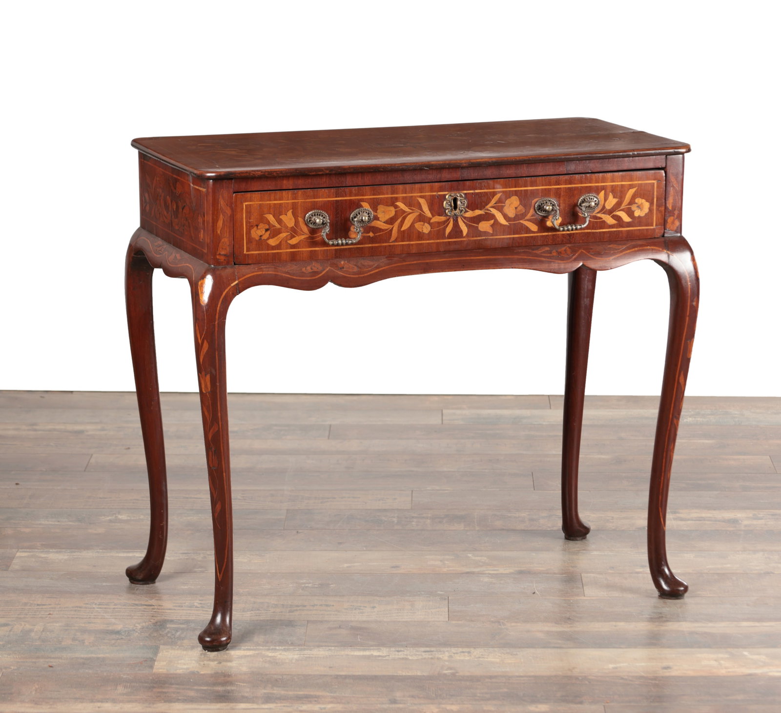 AN 18TH CENTURY DUTCH MARQUETRY SIDE TABLE (1 of 10)