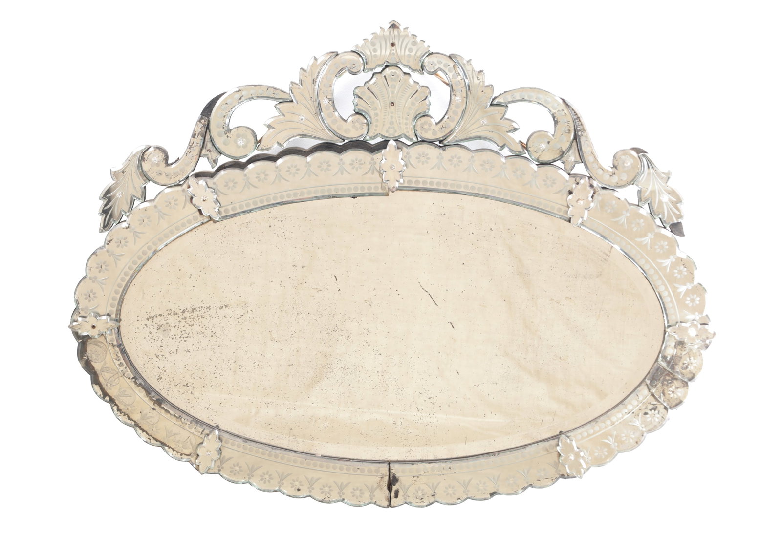 A VENETIAN ETCHED GLASS OVAL WALL MIRROR (1 of 20)
