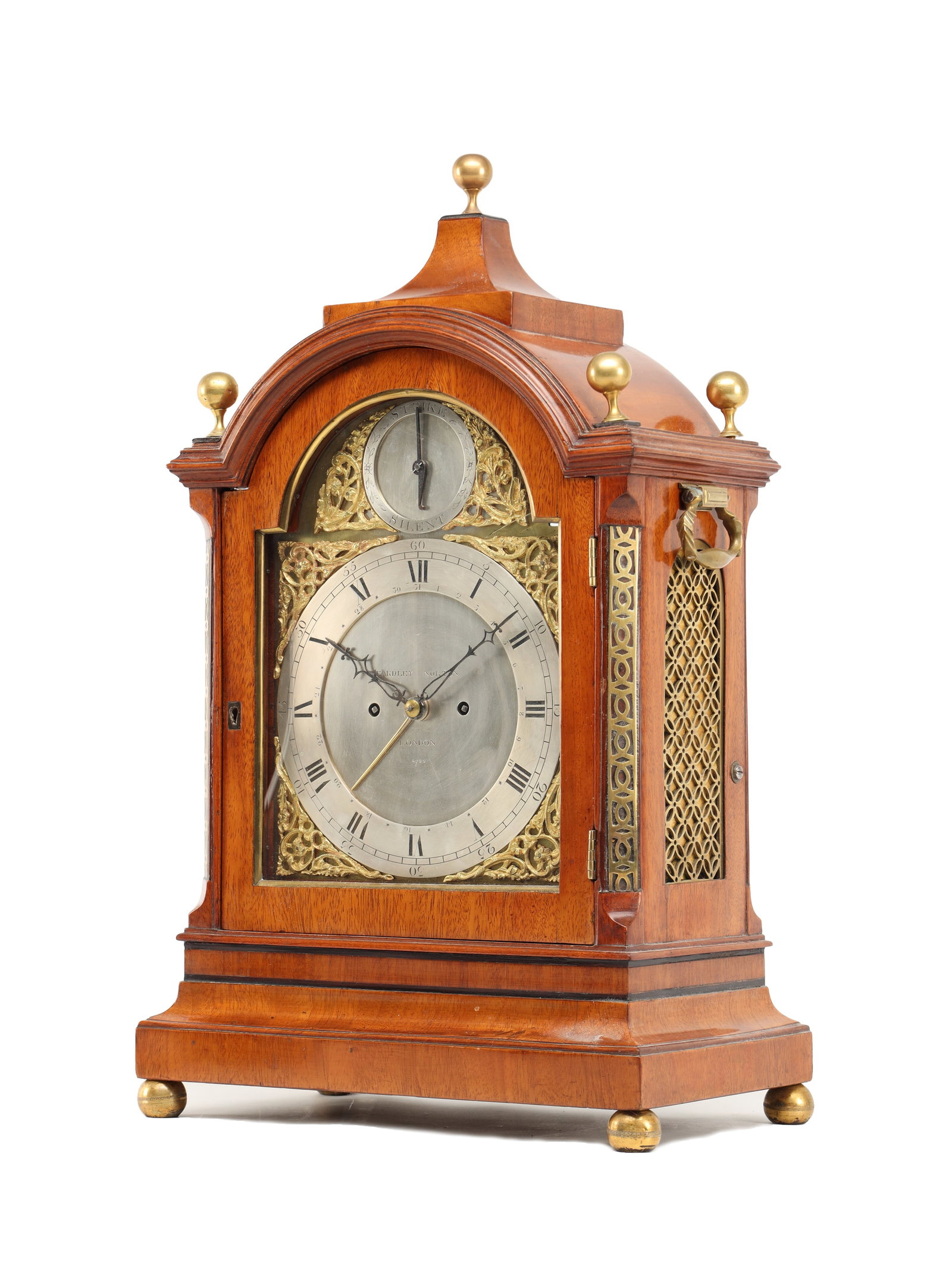 EARDLEY NORTON, LONDON. A GEORGE III MAHOGANY VERGE BRACKET CLOCK (1 of 13)