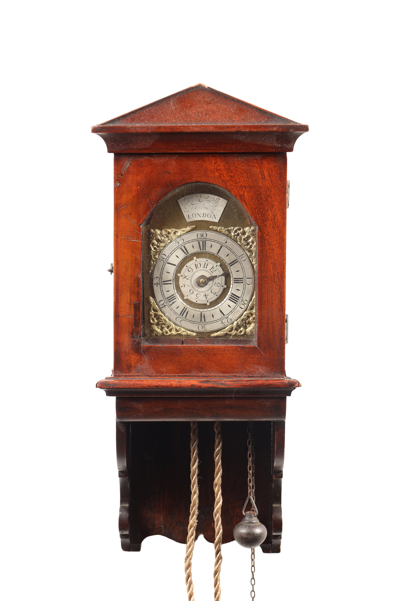 ROBERT SMITH, LONDON. A SMALL GEORGE II WALNUT HOODED VERGE WALL CLOCK WITH ALARM (1 of 6)