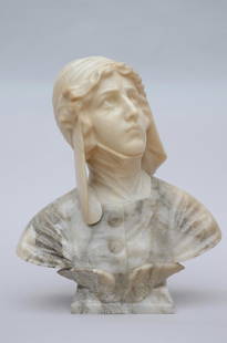 A statue in alabaster 'bust of a woman' ca 1900 (48cm): A statue in alabaster 'bust of a woman' ca 1900 (48cm)