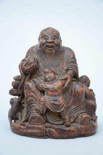 A bambou sculpture 'Laotsé with playing children': A bambou sculpture 'Laotsé with playing children' (15cm)