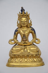 Chinese statue in gilt bronze 'Amitayus' 19th century: Chinese statue in gilt bronze 'Amitayus' 19th century (17cm)