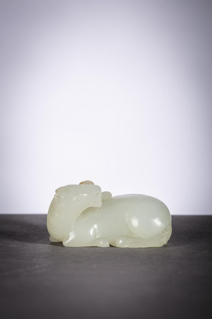 Chinese sculpture in jade 'horse and monkey', Qing (1 of 8)