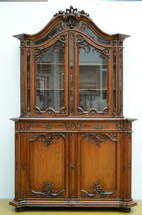 Liège display cabinet in fruit wood: Liège display cabinet in fruit wood Louis XV style (230x140x63cm)