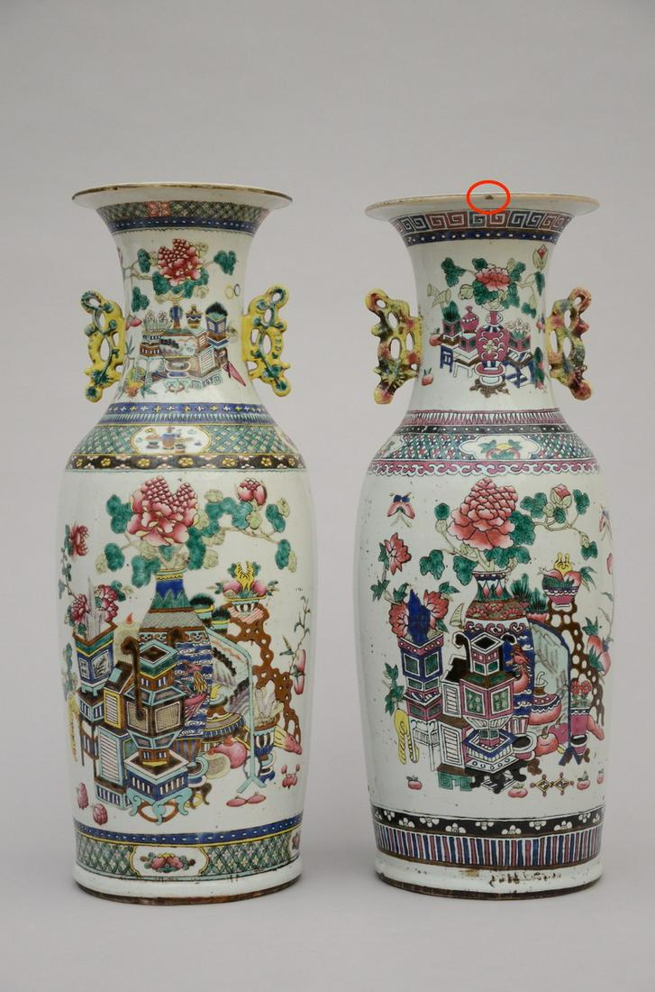 2 vases in Chinese porcelain, 'birds' and 'antiquities' (h60cm) (*) (1 of 5)