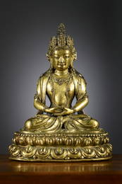 A large gilt bronze sculpture 'Amitayus', Tibet 17th century (h 17.5 cm)