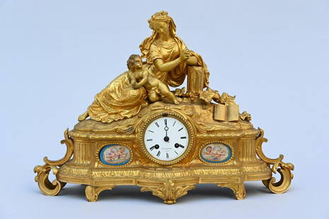 Chimney clock in gilt bronze and zamack by Lutzerath Bruges (37x52x20cm) (*): Chimney clock in gilt bronze and zamack by Lutzerath Bruges (37x52x20cm) (*)