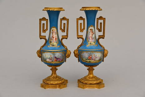 A pair of SËvres vases with bronze mounts (h19.5cm): A pair of SËvres vases with bronze mounts (h19.5cm)