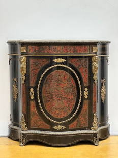 Napoleon III one-door cabinet with Boulle inlaywork: Napoleon III one-door cabinet with Boulle inlaywork