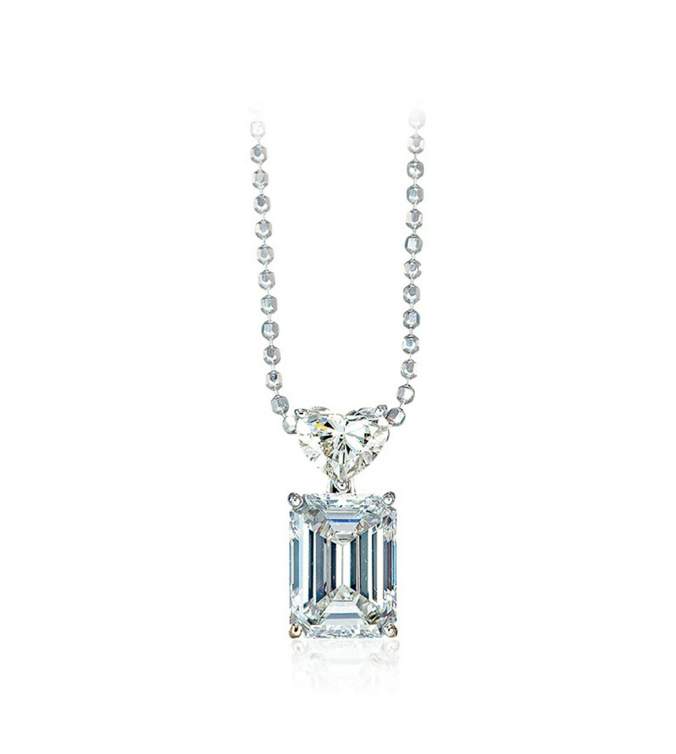 A 2.09 CARAT DIAMOND AND DIAMOND NECKLACE (1 of 1)