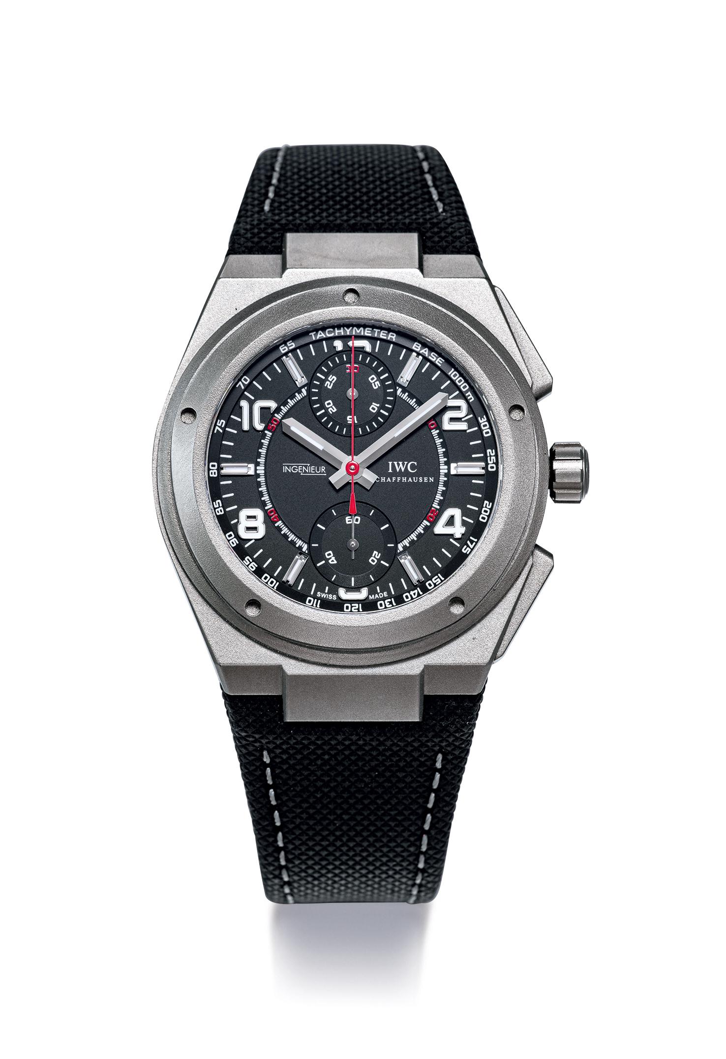 A TITANIUM CHRONOGRAPH AUTOMATIC WRISTWATCH (1 of 1)