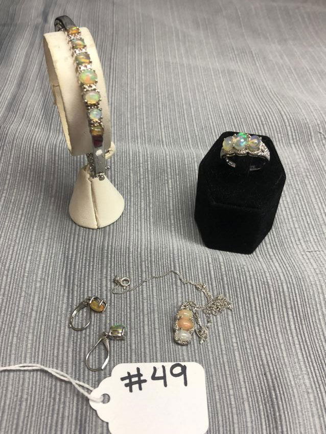 Nice Opal Ring Bracelet Pendant And Earring Set (1 of 1)