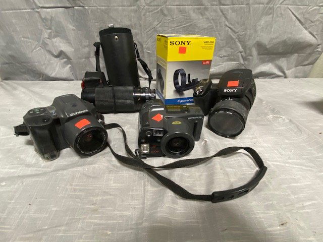 Sony Digital Camera Lot (1 of 9)
