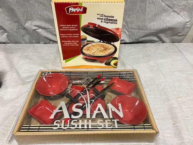 Parini and  Sushi set (1 of 1)
