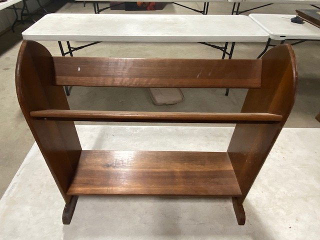 Small Shelf (1 of 2)