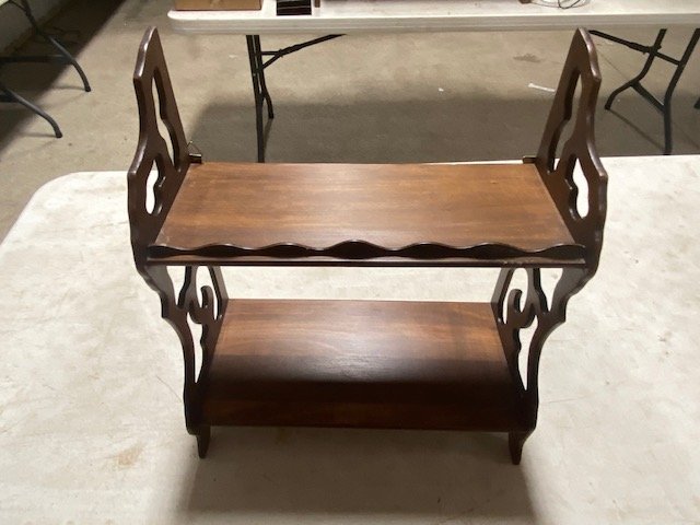 Shelf: Wall Mount Shelf 15"X7"X17"