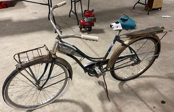 Huffy Girls Bike (1 of 1)