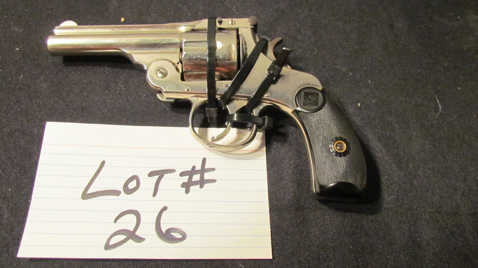 Harrington&Richardson Revolver: this is a vintage 38 Revolver.