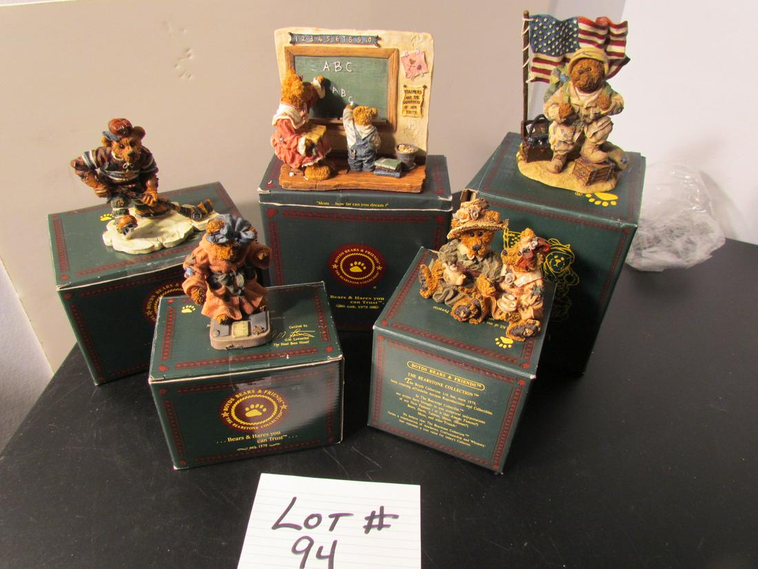 Lot of 5 Boyds Bears (1 of 11)
