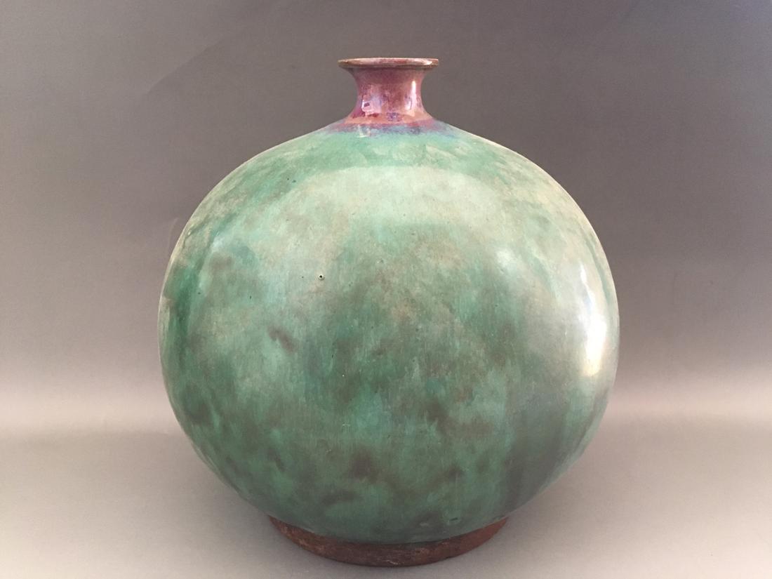 Song Dynasty Green Glazed Jar (1 of 5)