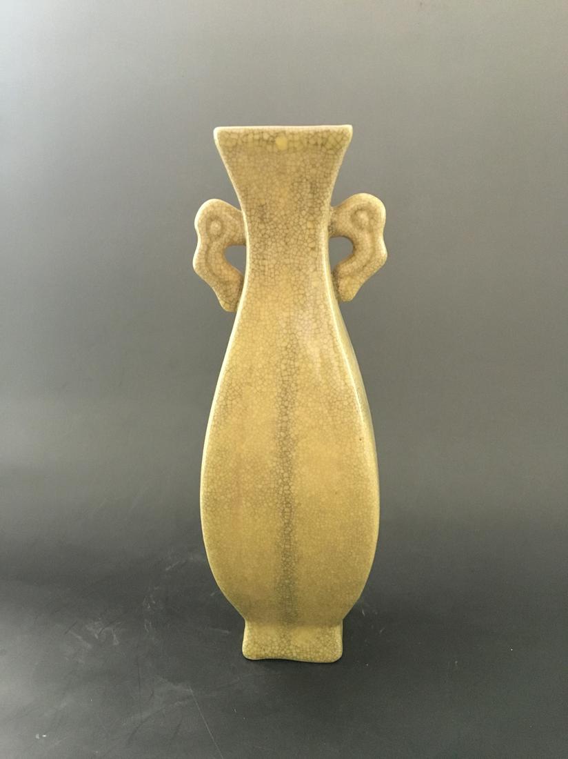 Song Dynasty Chai Kiln Yellow Glazed Crackle Vase (1 of 6)