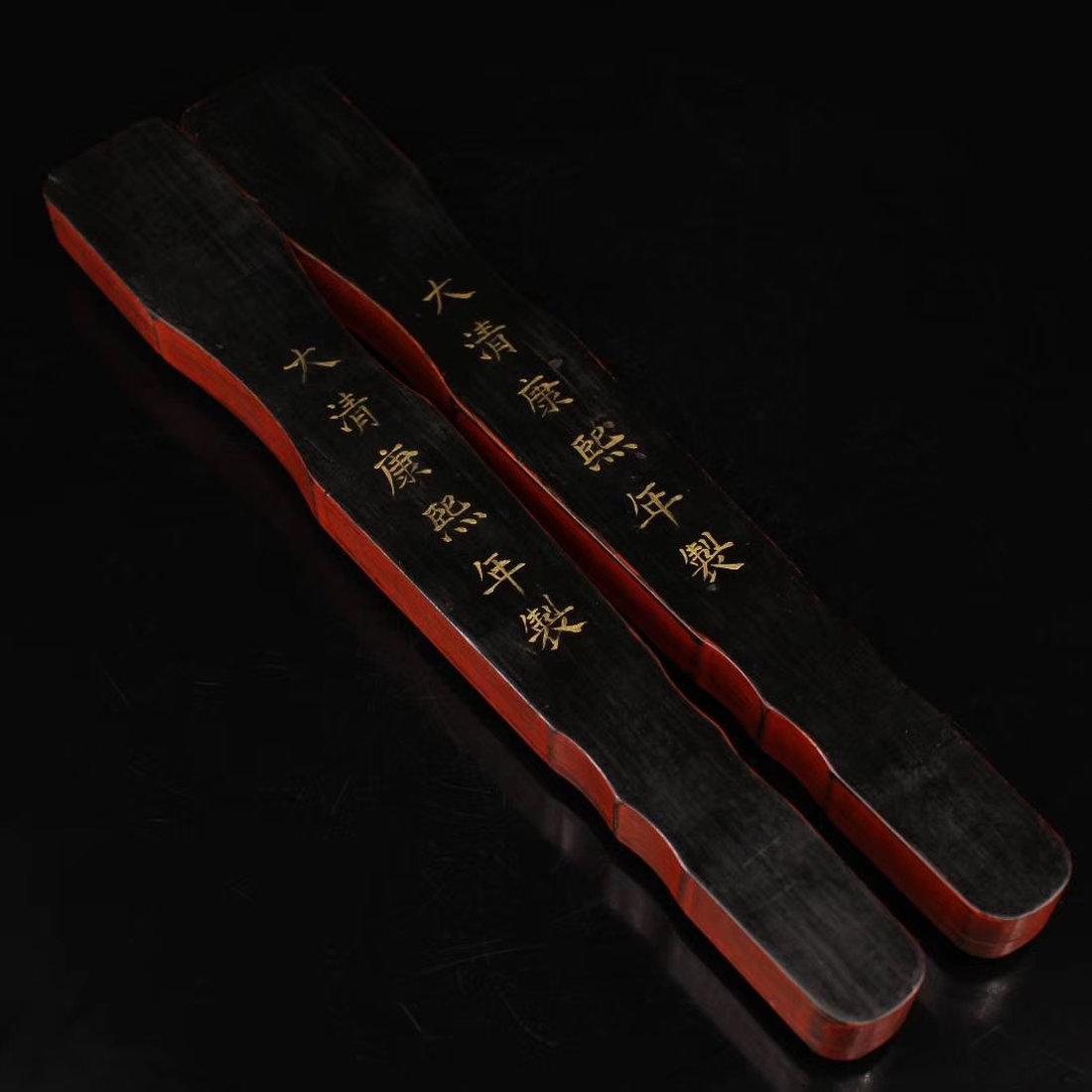 A pair of huangyang wood hand carving paperweight (1 of 9)