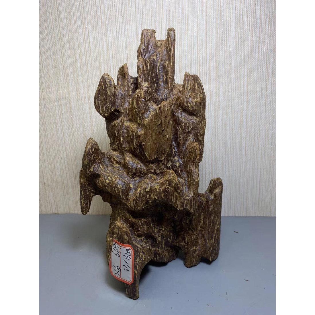 Chenxiang wood ornament, (1 of 6)