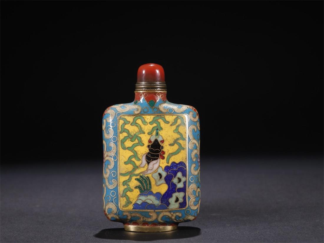 Qing Dynasty copper enamel snuff bottle (1 of 9)