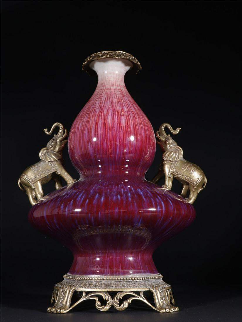 Old stock,Lu Jun glazed vase: Old stock,Lu Jun glazed vase,with Qianlong mark on the bottom.Dimension: 27x36.2 cm