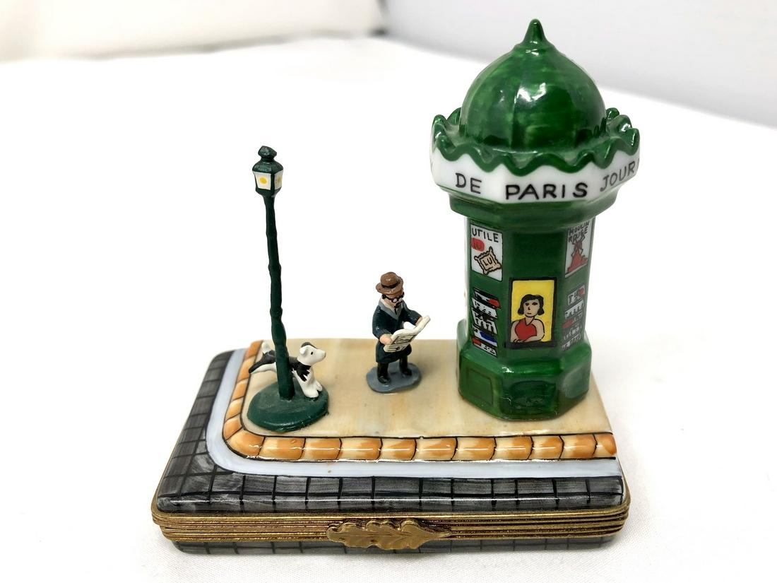 Peint Main Limoges France Parisian Newsstand Trinket: Peint Main Limoges France Parisian Newsstand Street Corner Scene Trinket Box. Handpainted, Approx. 3 by 1 1/2-inches by 3-inches tall. As-is, as-shown.