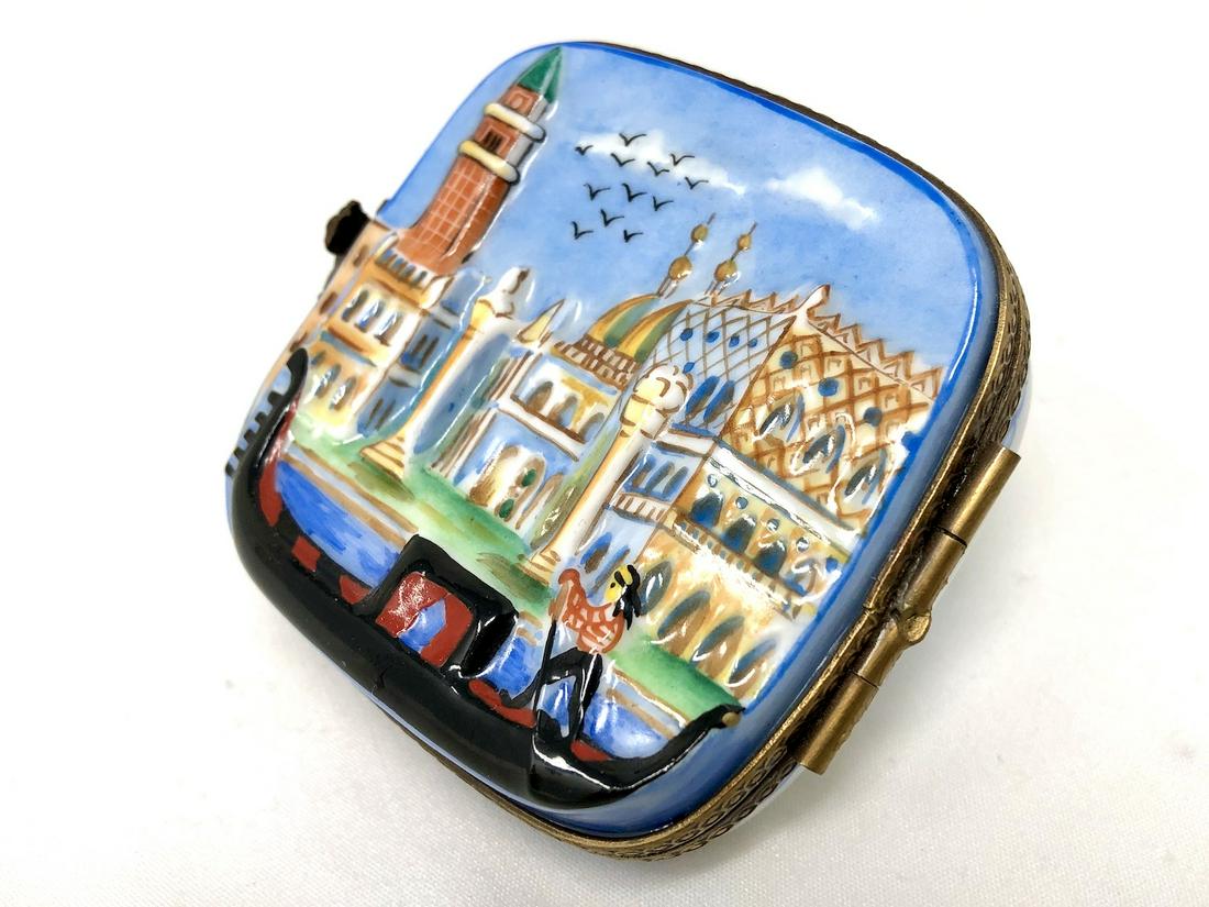 Chanille Peint Main Limoges Venice Gondola Scene: Chanille Peint Main Limoges Venice Italy Gondola Canal Scene Trinket Box. Handpainted, Numbered Edition No. 38. Approx. 2 by 2-inches by 1 3/4-inches tall. As-is, as-shown.