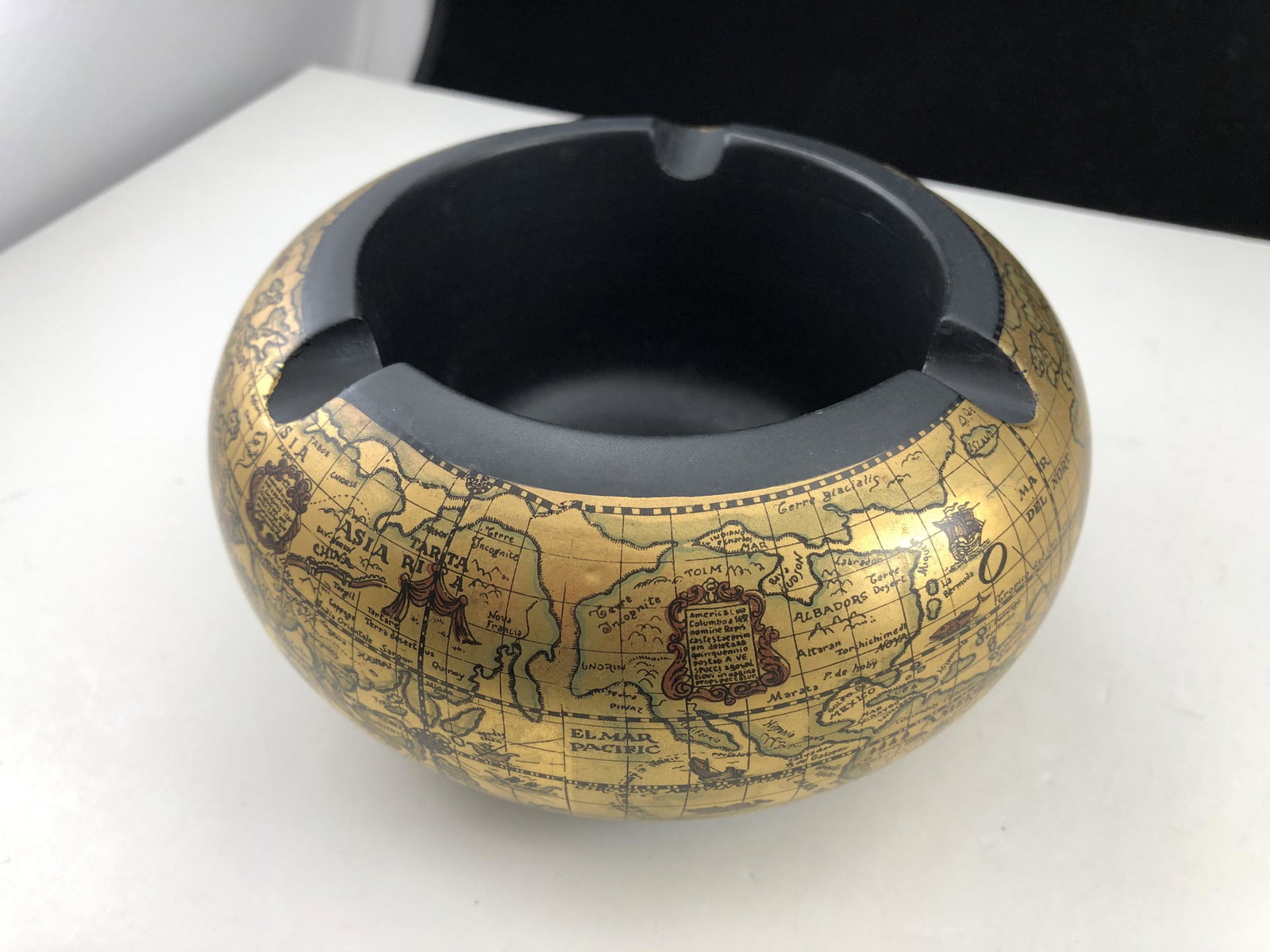 Old World Map Florentine Made in Italy Ceramic Ashtray: Old World Map Florentine Made in Italy Ceramic Ashtray. 5 1/2-inch Diameter, 3-inches Tall. As-Is, As-Shown from an estate. In vintage, as-found estate condition with possible imperfections, signs of 
