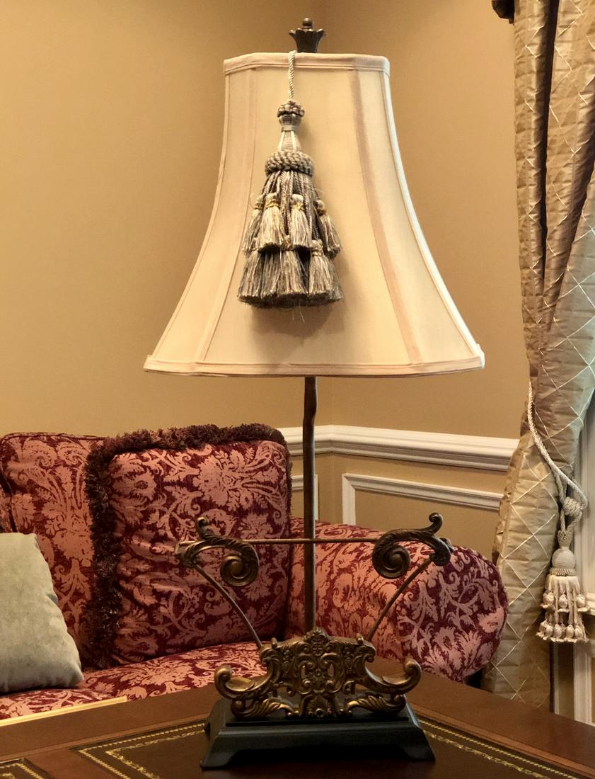 Table Lamp with Rack Display Holder (1 of 2)