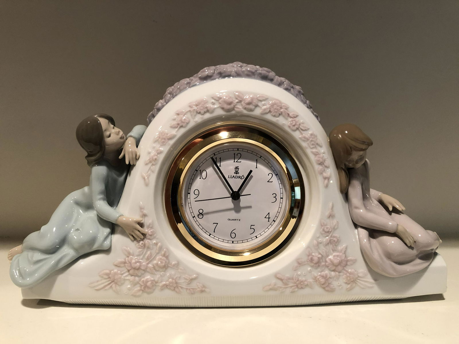 Lladro 5776 Quartz Mantle Clock (1 of 4)
