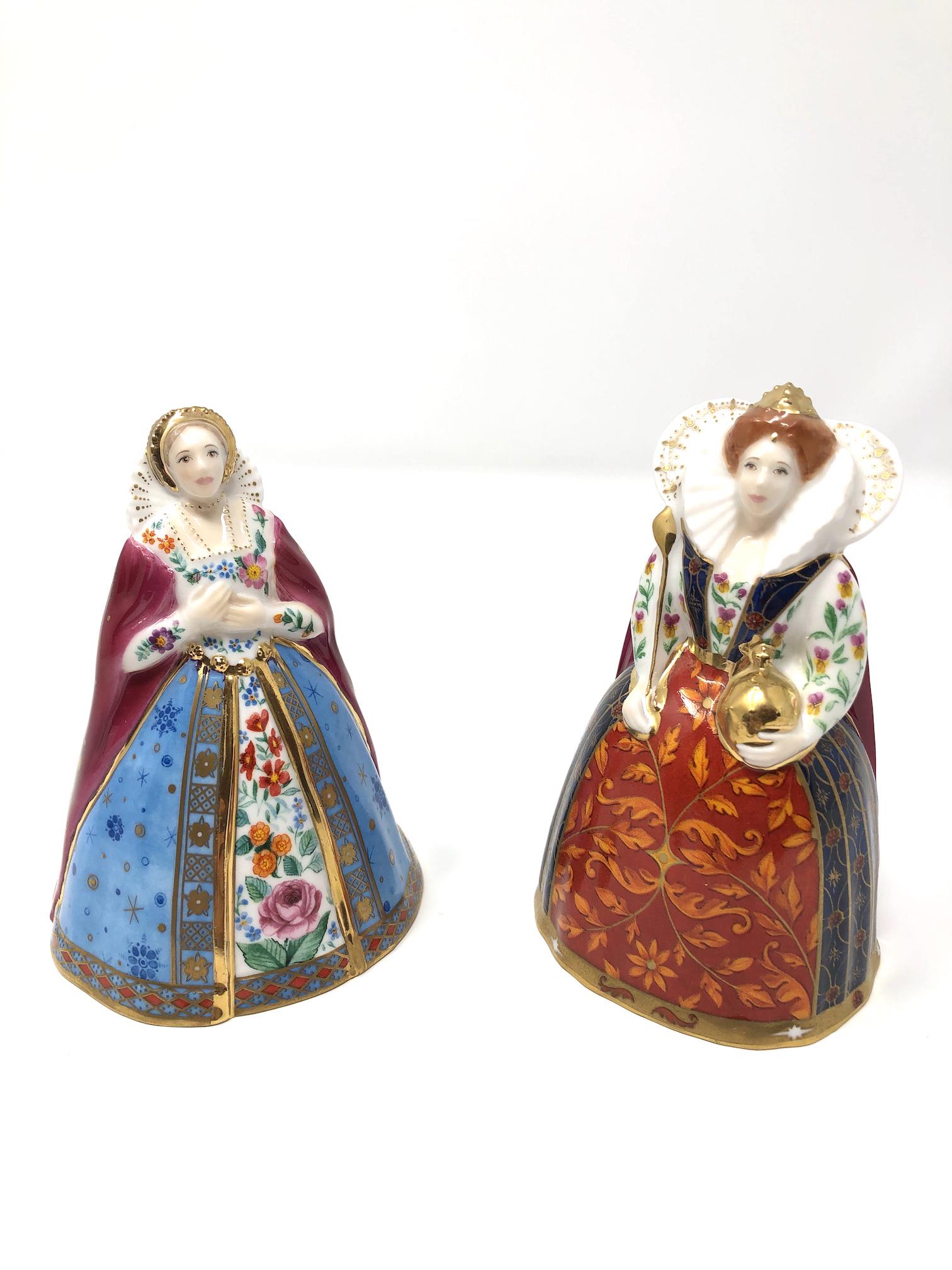 Royal Worcester Tudor Royals Candle Snuffer Pair: Royal Worcester Tudor Royals Connoisseur Collection Candle Snuffer Pair. Elizabeth I and Anne Boleyn. Signed, Marked. Each Approx. 4 3/4 -inches Tall by 3 -inches In Diameter at the base. In beautiful