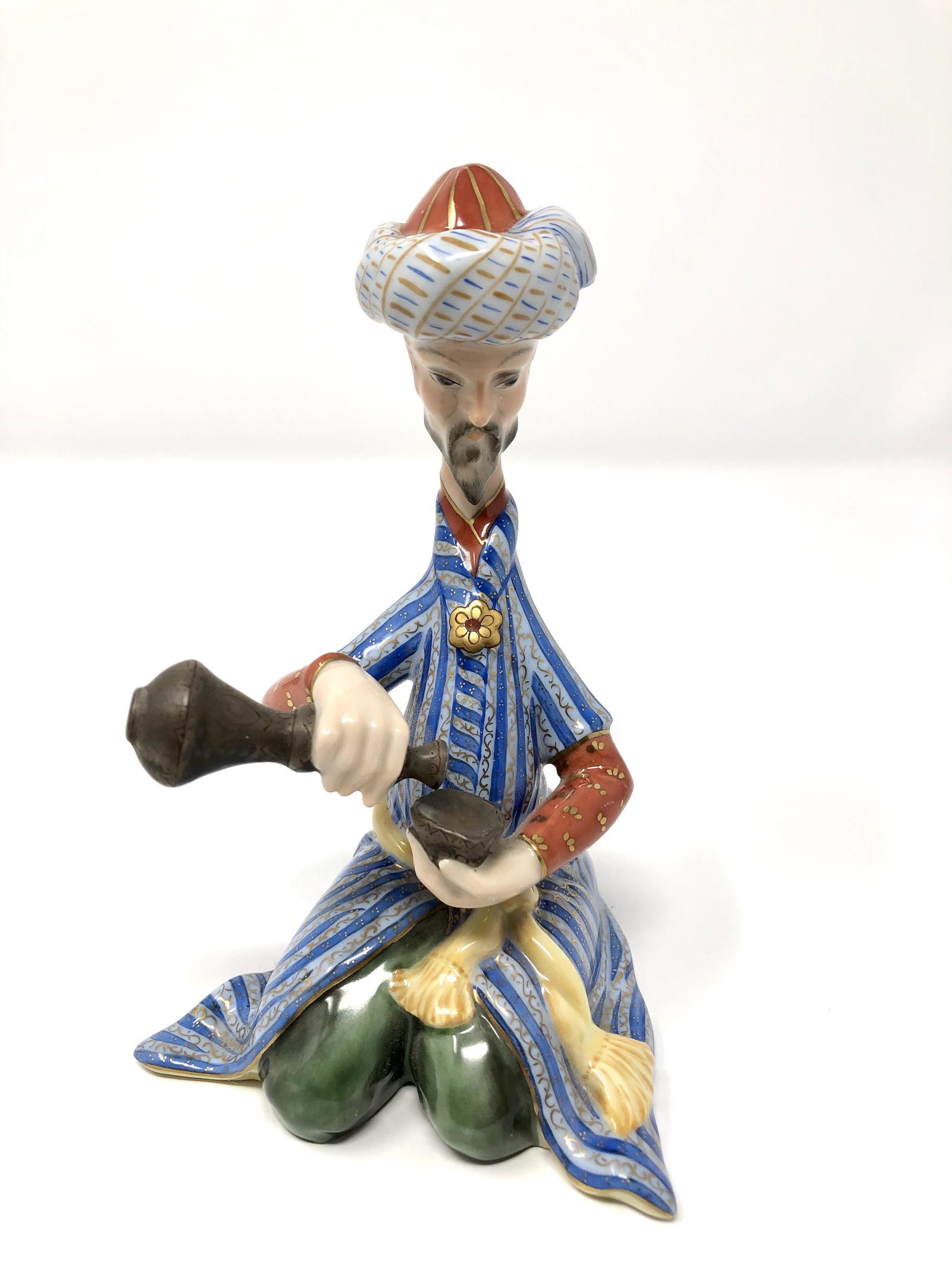 Herend Hungary Miniature Persian Drinking Figurine: Herend Hungary Miniature Persian Drinking Figurine 15404. Marked, Stamped, Signed. Approx. 5 -inches Tall by 3 1/4 by 3 1/2-inches In Overall Dimension. In beautiful as-is, as-shown collector conditio