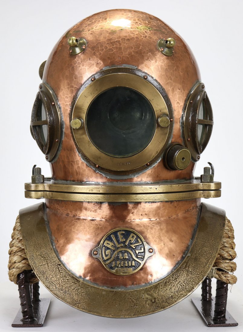 Italian Galeazzi Marina 3 Bolt Diving Helmet – Rarest!: The Galeazzi Company was started in the 1930s by Signore Roberto Galeazzi. His helmets were of high quality and were used by the Italian Navy during WWII and after. The company would produce three dif